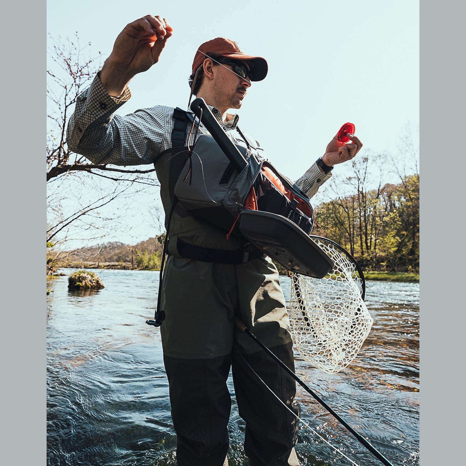 Simms Freestone Sling Pack – essential Flyfisher