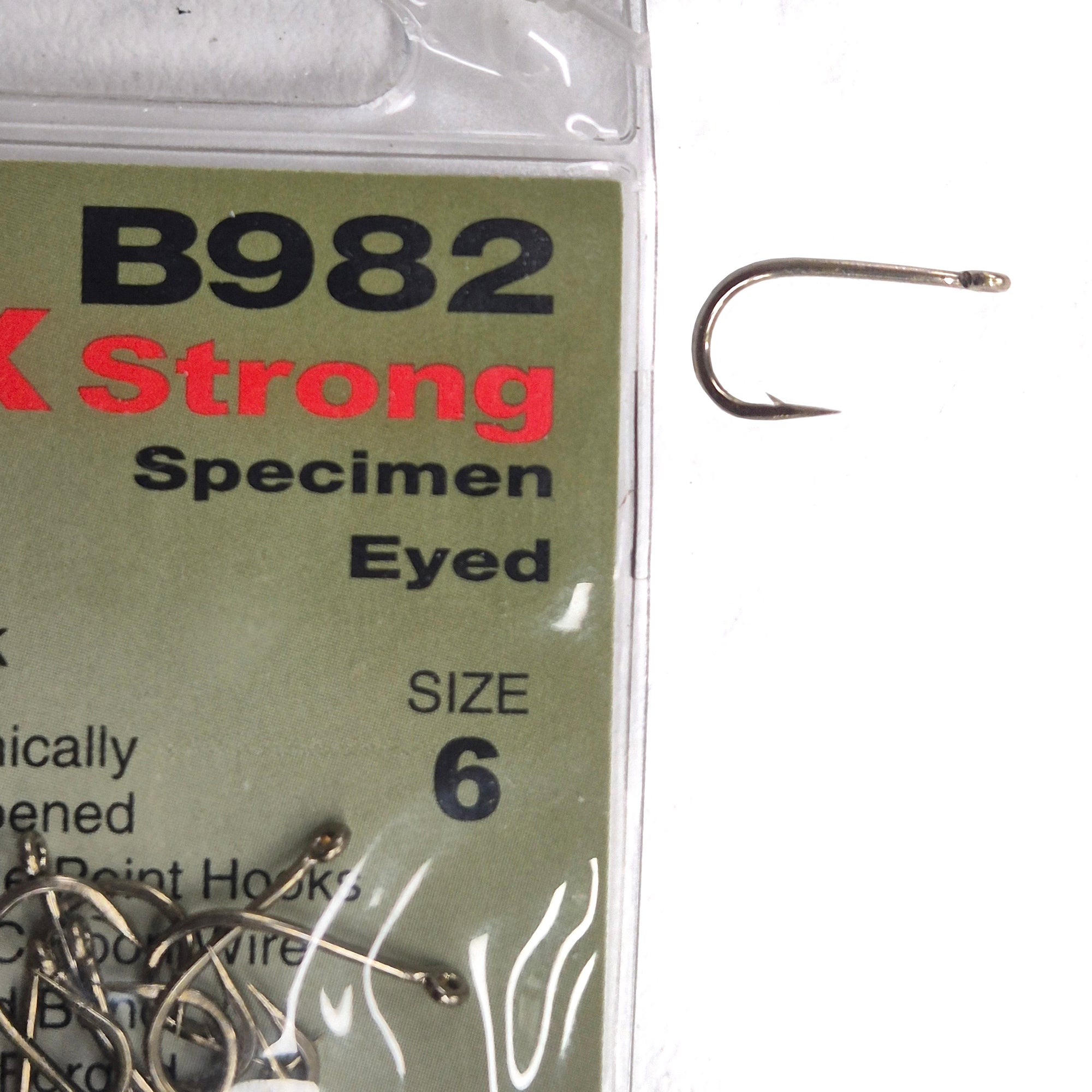 Kamasan B982 fly tying hooks